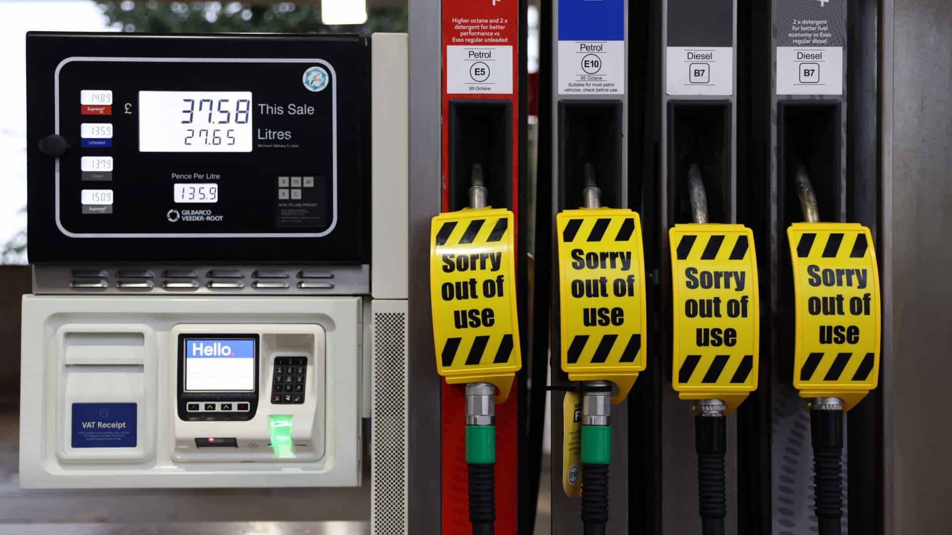 “Pânico” está a secar postos de combustível no Reino Unido