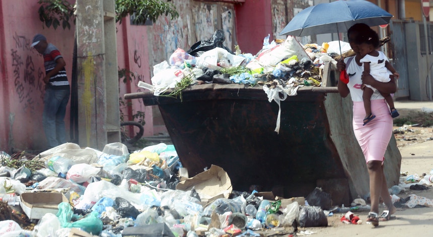 Governo de Luanda rescinde contrato com empresas de limpeza