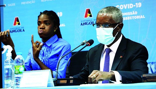 Aberta ligação aérea entre Angola e Brasil