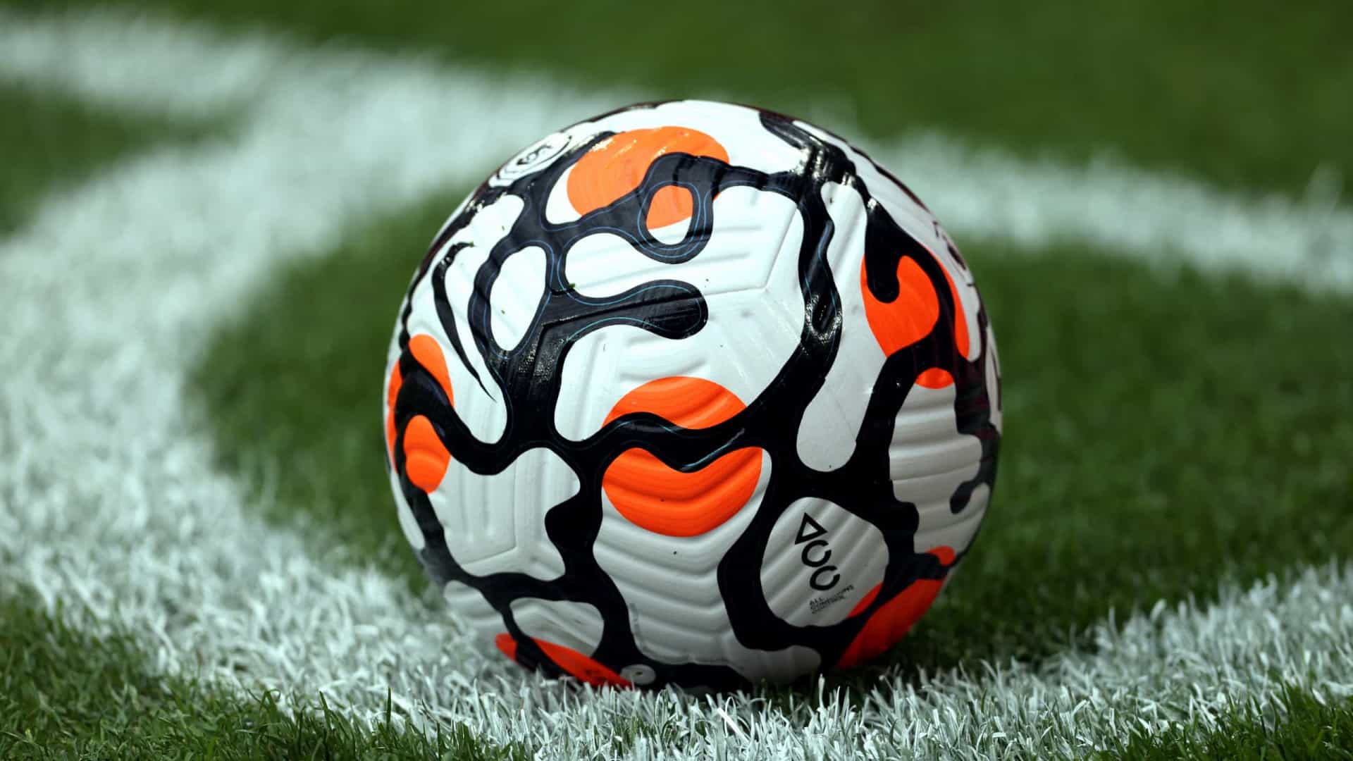 Premier League vai dar fundos a clubes das divisões secundárias