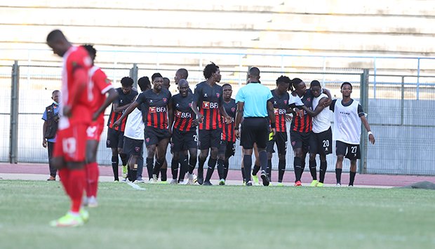 1º de Agosto e Sporting abrem ronda em Luanda