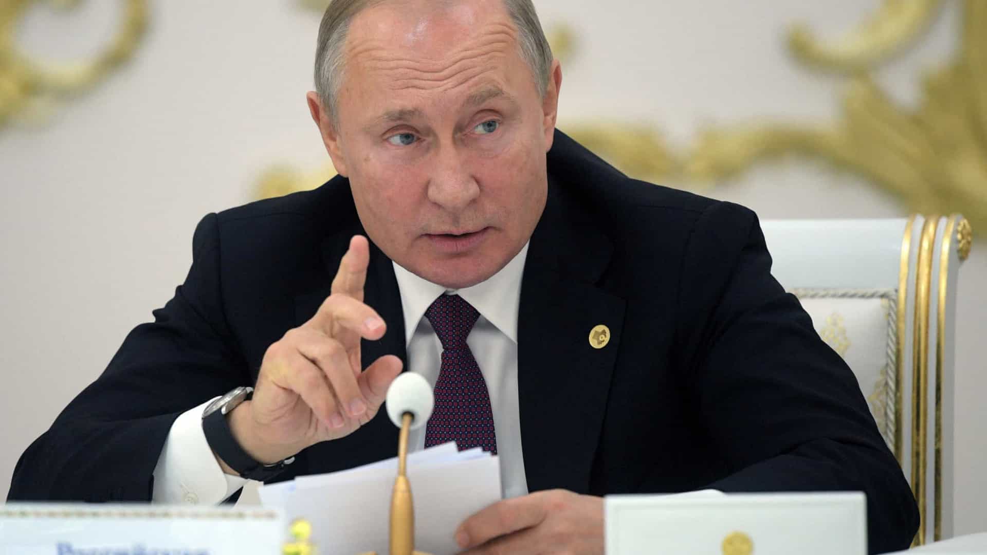Putin diz que país não oculta dados sobre mortalidade da Covid-19