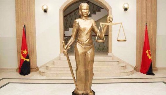 Soltos supostos autores do desvio de milho da Reserva Alimentar