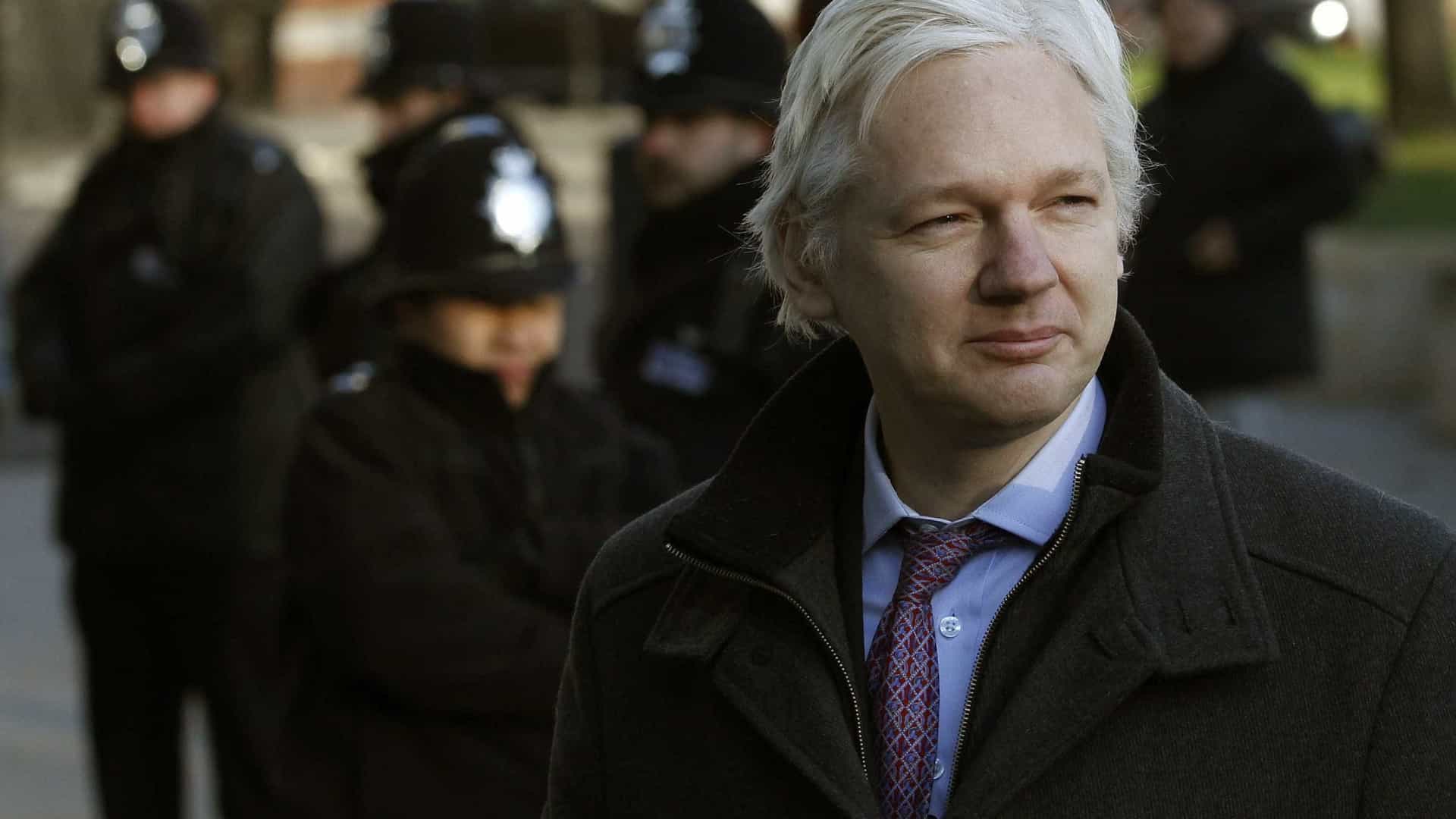Julian Assange pode recorrer de pedido de extradição dos EUA