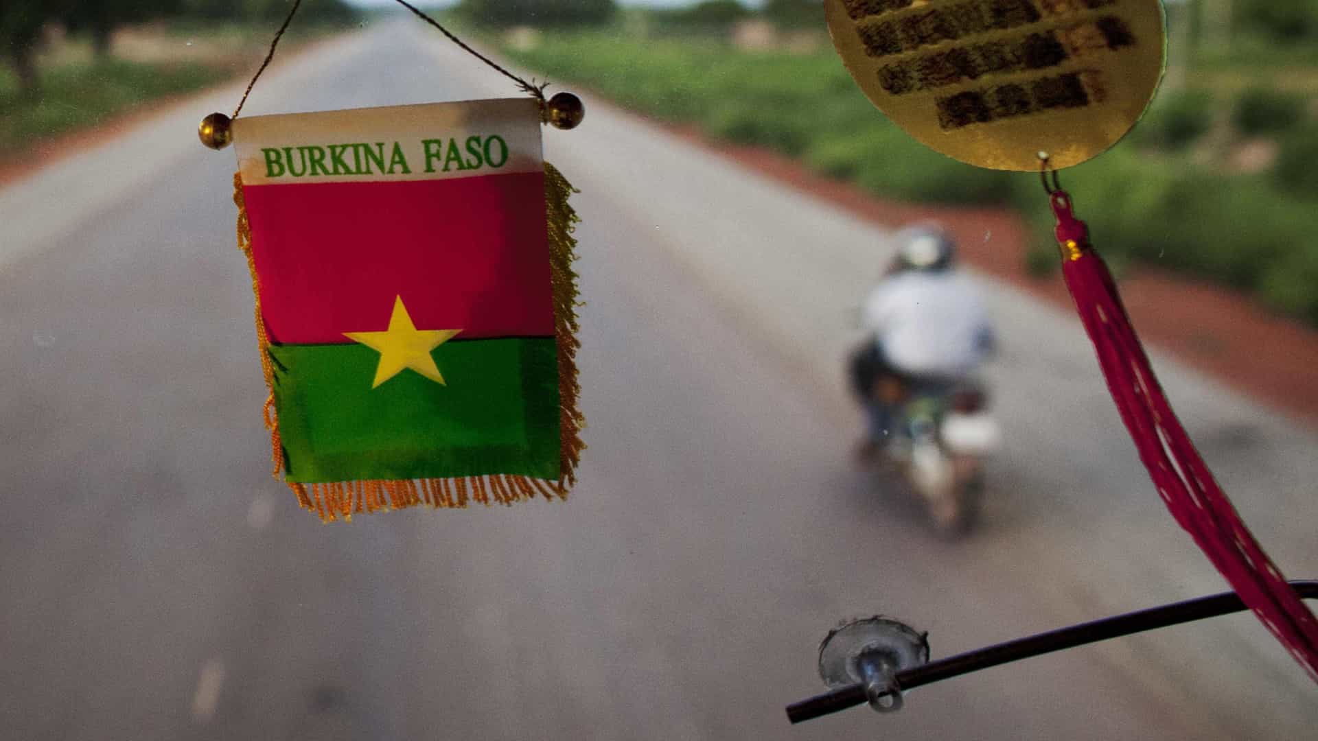 Burkina Faso. União Africana suspende atividades do país na organização