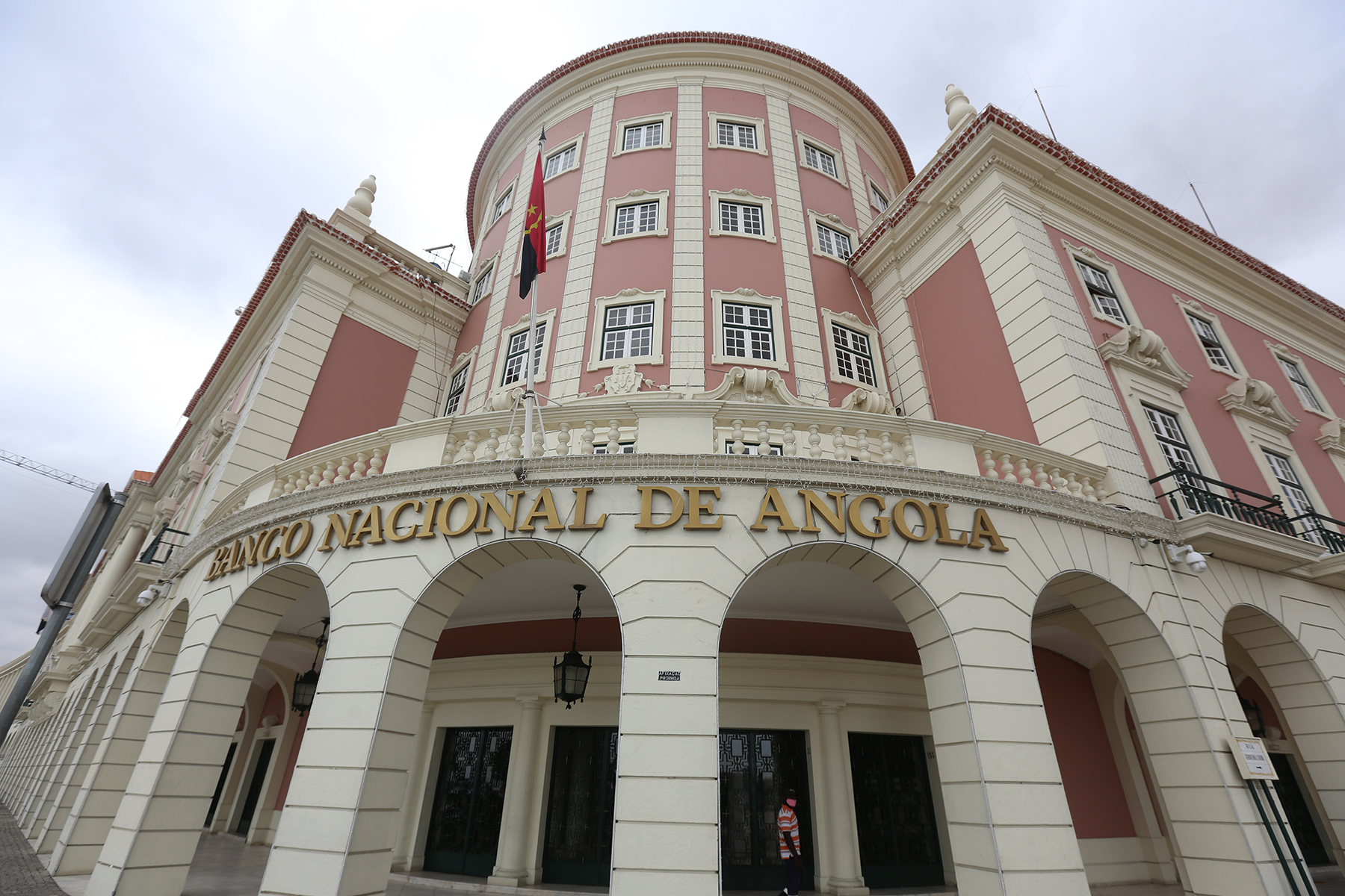 BNA proíbe operações suspeitas de esquemas de Ponzi