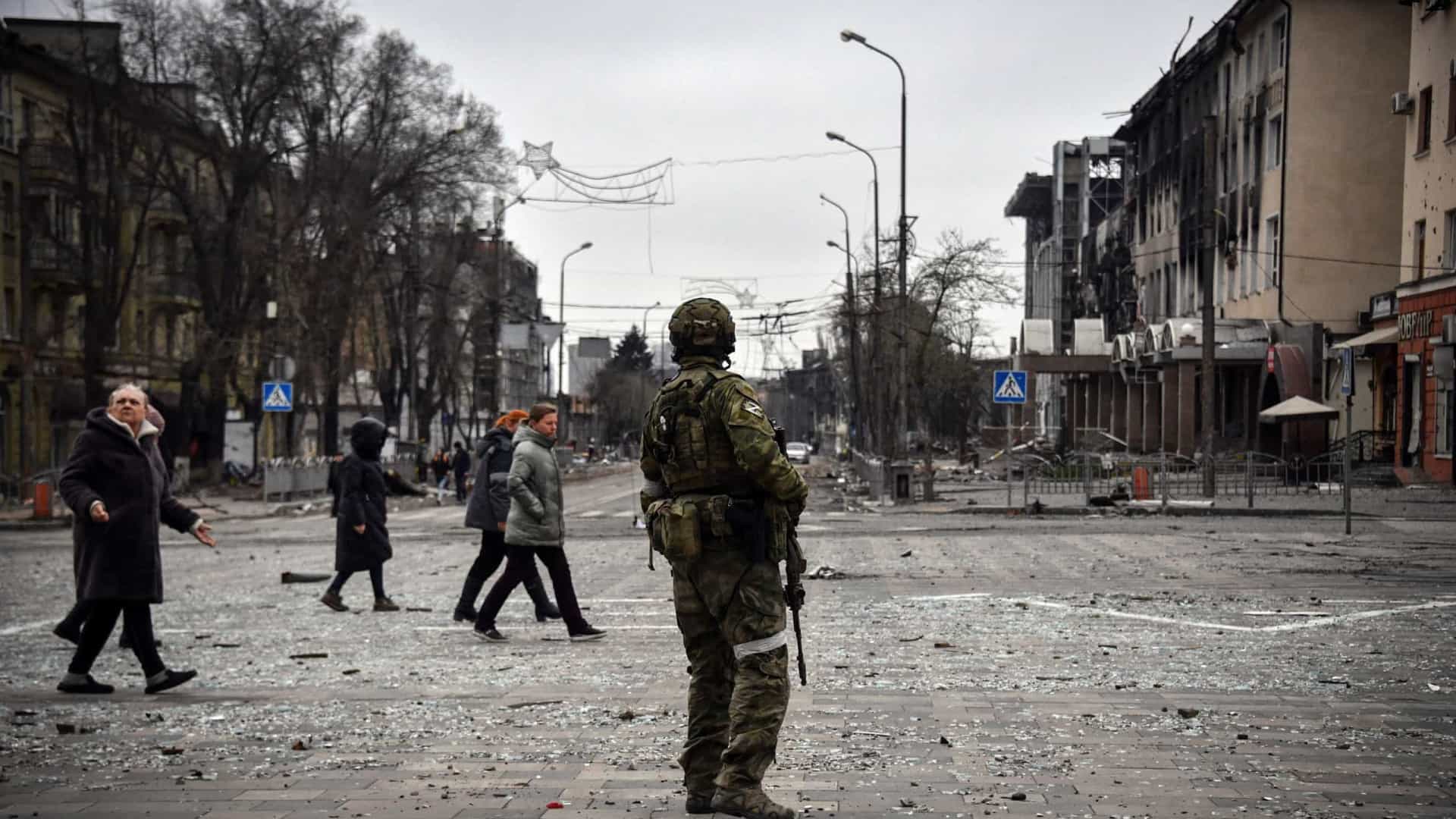 Exército russo retira 150 crianças à força de Mariupol