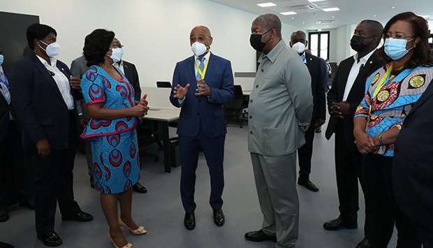 Presidente promete convocar as eleições após a reunião do Conselho da República