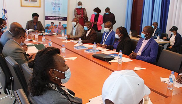 Comissão Eleitoral credencia 14 mil 350 delegados de listas