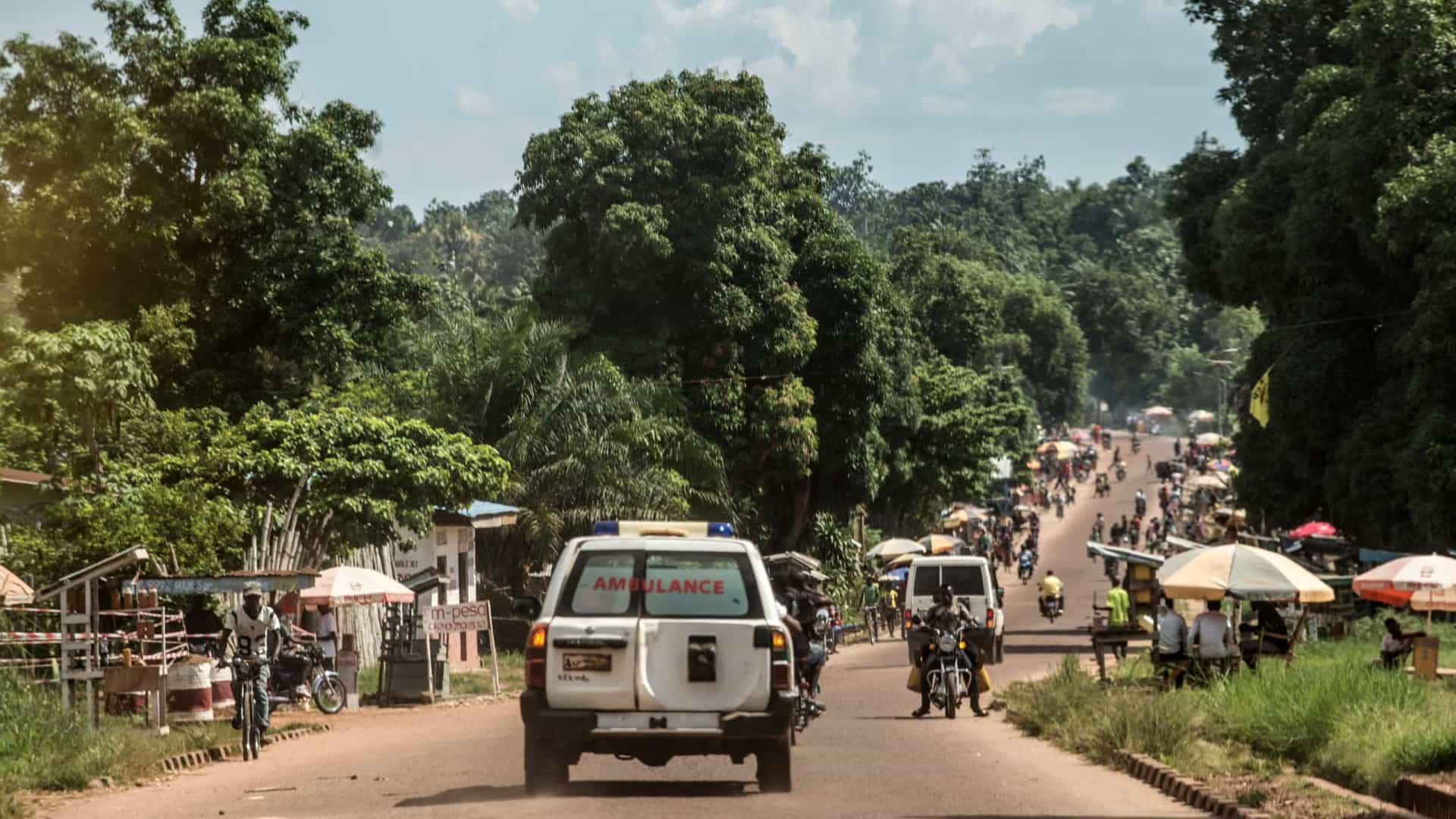 Rebeldes matam cinco congoleses e sequestram dois chineses na RDCongo