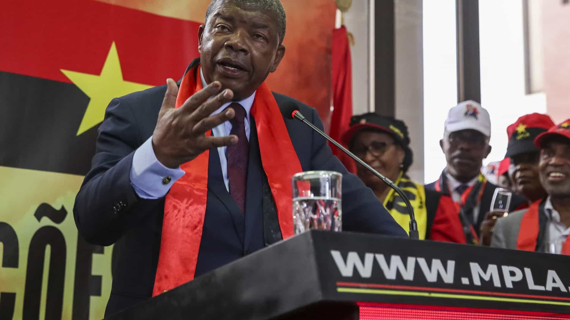 MPLA quer preservar “de forma incondicional” pensamento de Agostinho Neto