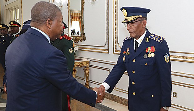 João Lourenço orienta maior atenção à defesa e segurança nacional