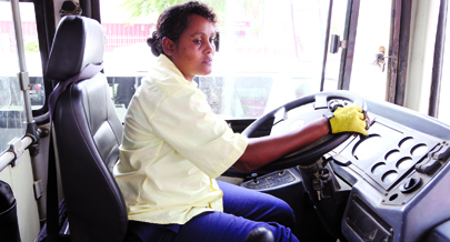 Mulheres continuam a optar por profissões maioritariamente exercidas por homens