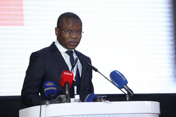 Volume de comércio entre Angola e França ascende os quatro mil milhões de dólares