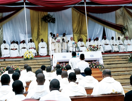 Sociedade civil angolana destacam simbolismo da páscoa