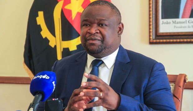 Governador de Luanda visita por cinco dia o Bairro Paraíso