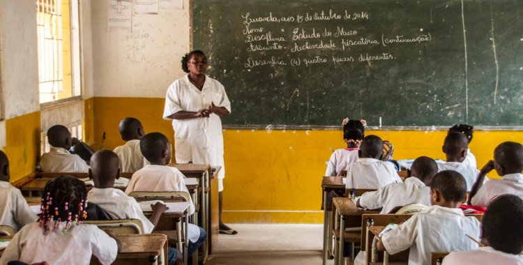 Perto de 1 milhão e 500 crianças estão fora do sistema de ensino em Luanda