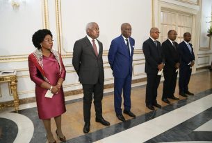 Novos embaixadores iniciam trabalho diplomático em Angola