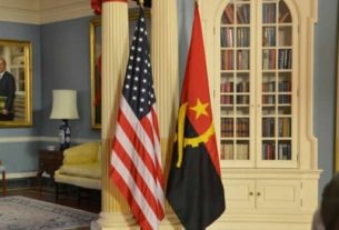 Economista afirma que visita do Presidente aos EUA vai dinamizar relacionamento entre Estados