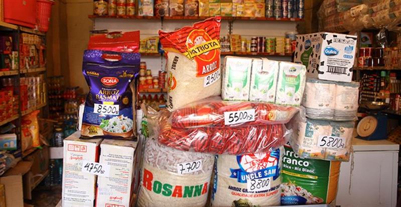 Farinha de trigo e açúcar entre os produtos com maior aumento de preços