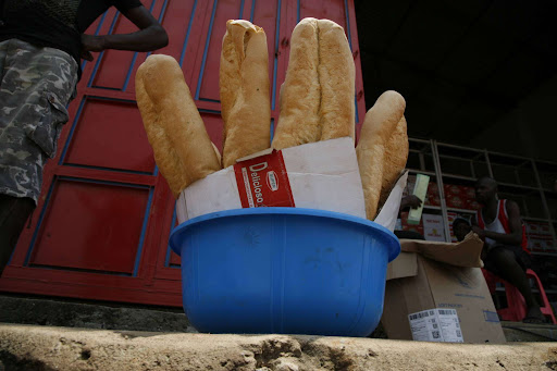 Governo pretende travar subida do preço do pão