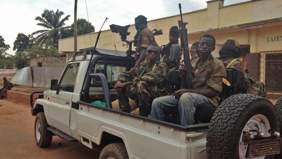 Grupo rebelde mata 12 pessoas no parque nacional do Benin