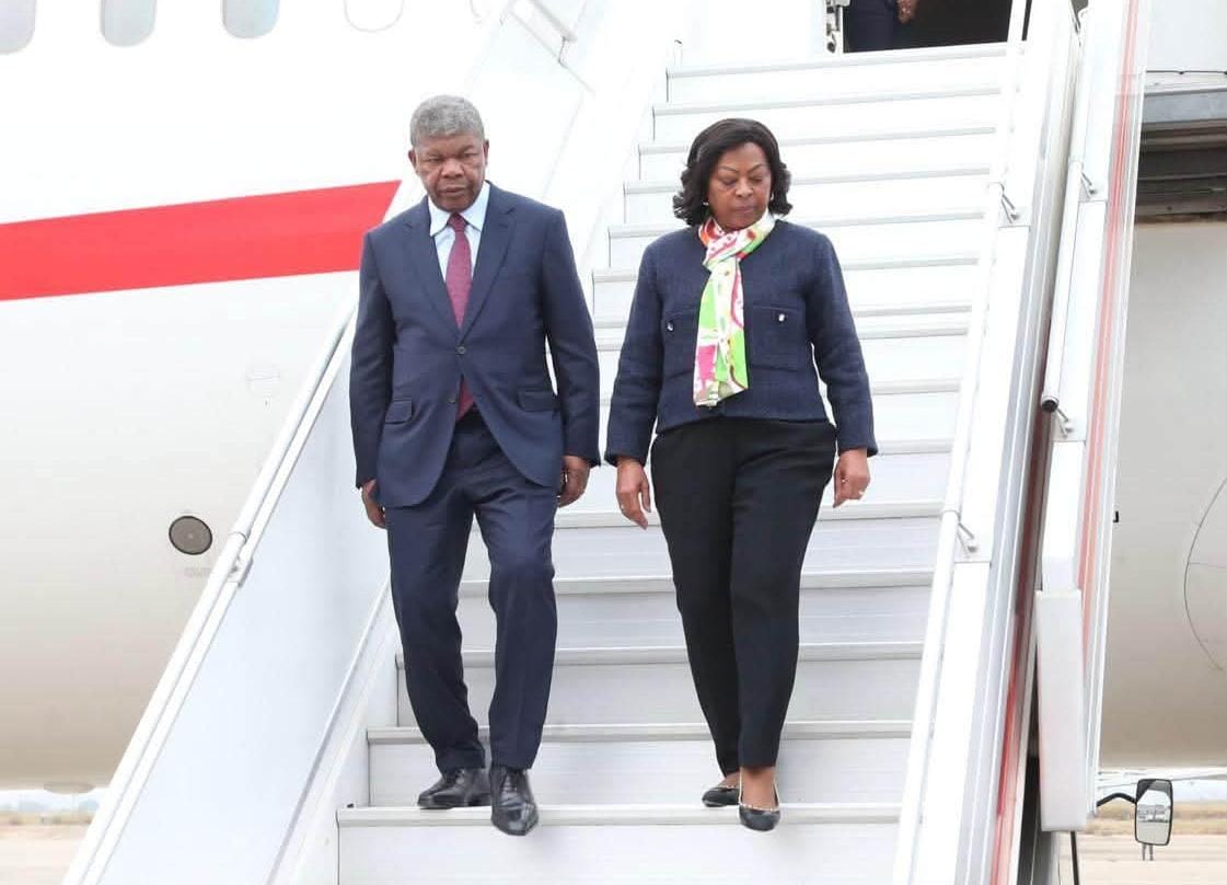 Presidente João Lourenço regressa ao país após visita privada ao Brasil