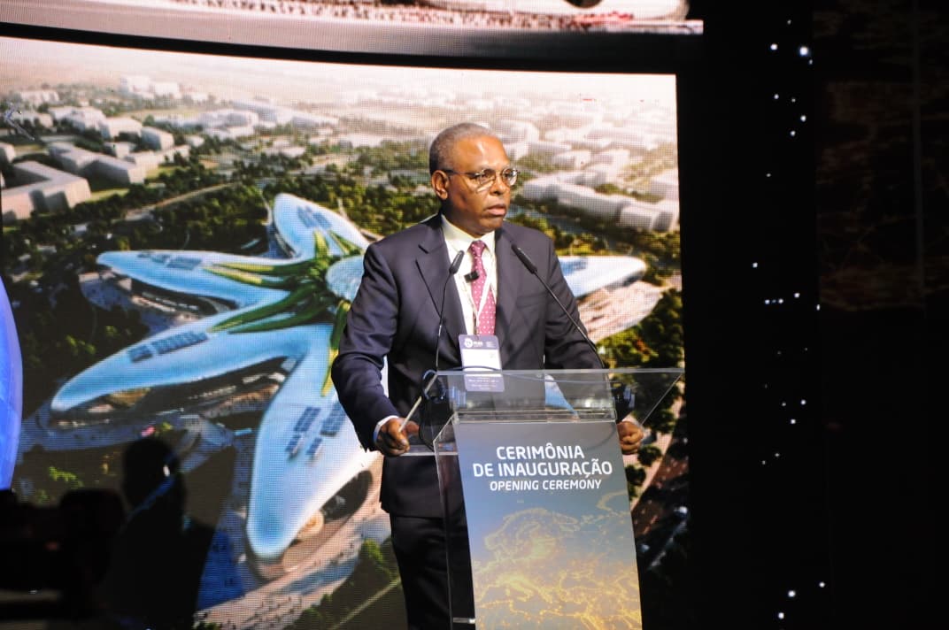 Angola quer tornar-se centro africano de exposições industriais e económicas