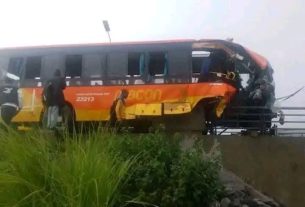 Colisão entre autocarro e motorizada provoca 11 mortos e 12 feridos graves no Cuanza-Sul