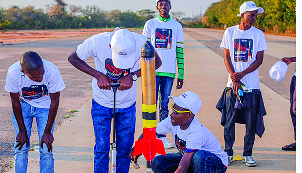 Angola é destaque mundial durante Semana do Espaço