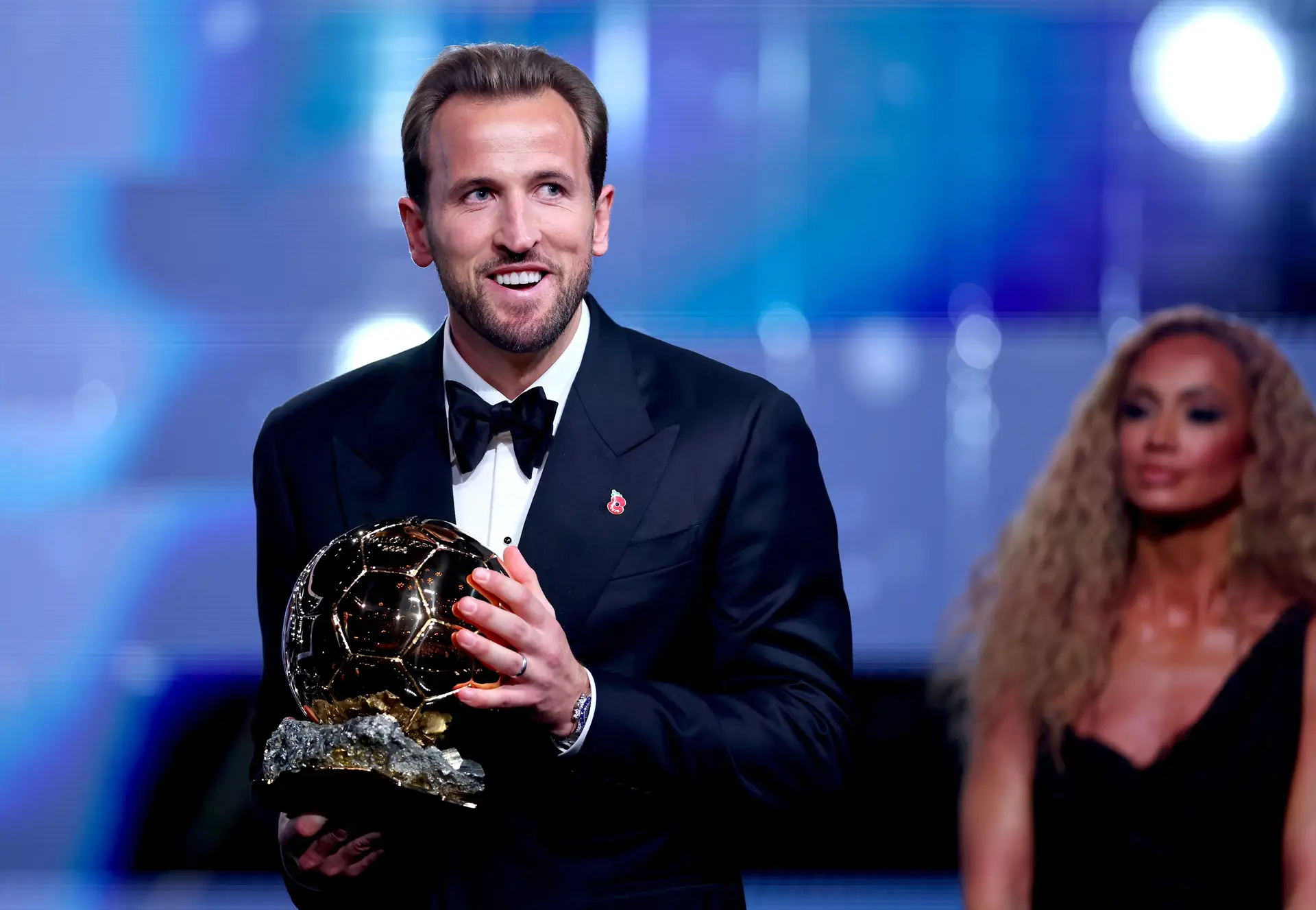 Harry Kane conquista a primeira Bola de Ouro da carreira